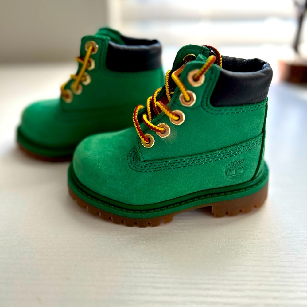 Timberland 6” Premium Waterproof Boots Toddler Boys: Size 4C Color Green